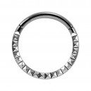 Piercing Daith Ring Clicker Metallisiert Scharnier Multi-Pyramiden