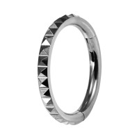 Piercing Ring Clicker Metallisiert Scharnier 16 Pyramiden Kante