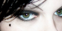 Microdermal-Piercing