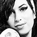 Amy Winehouse Piercing Nariz
